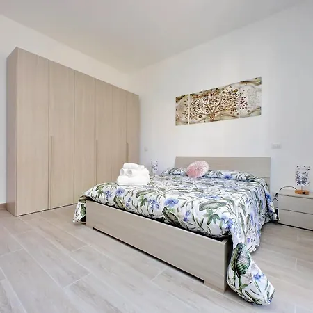 Appartamento Spazioso - Vicino Al Mare E A Roma Fiumicino Exterior photo