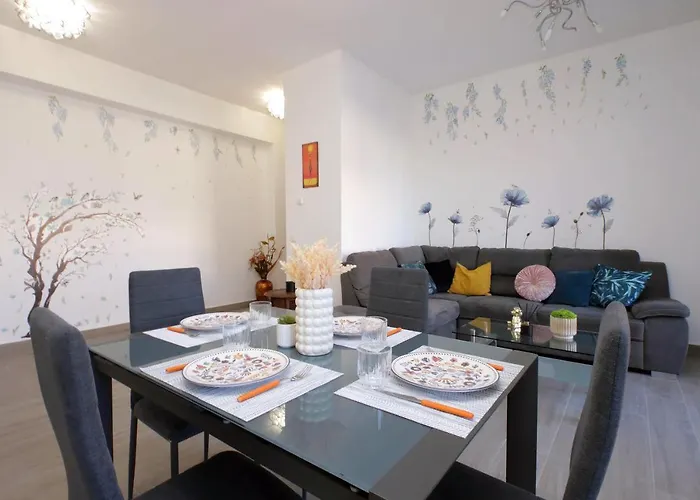 Appartamento Spazioso - Vicino Al Mare E A Roma