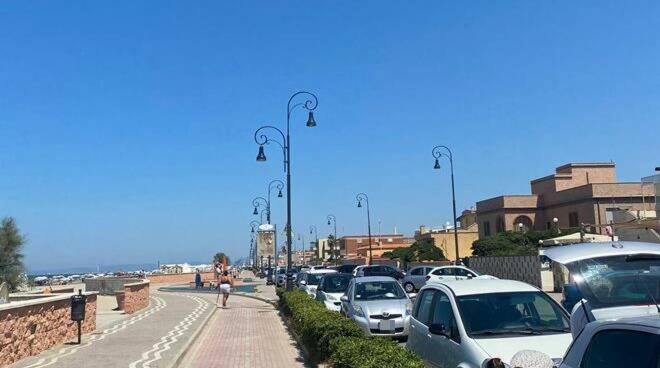 Spazioso - Vicino Al Mare E A Roma Apartment *